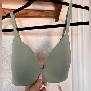 NWT Adore Me Plunge Bra 30DD